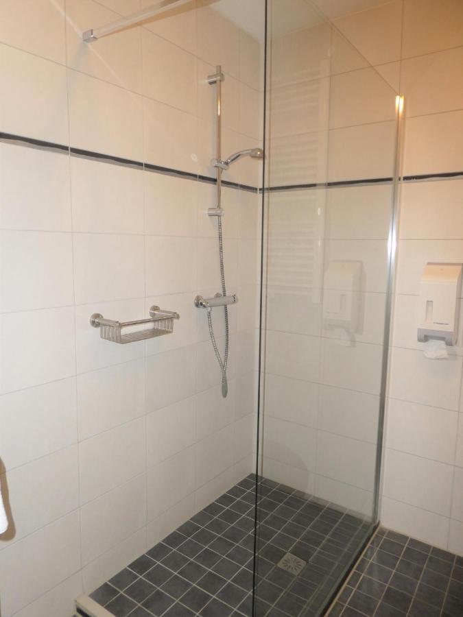 קלאנטסהוך Strandhotel De Horn מראה חיצוני תמונה