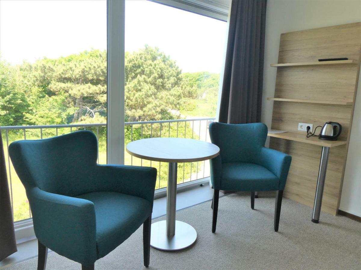 קלאנטסהוך Strandhotel De Horn מראה חיצוני תמונה